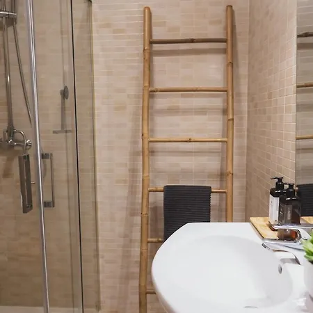 Front Flat With Ocean View 公寓 卡帕里卡海岸